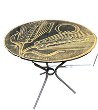 TAVOLINO BAR "DIECI LIRE" OTTONE e PIANO LACCATO (FORNASETTI) 1950c. ITALY