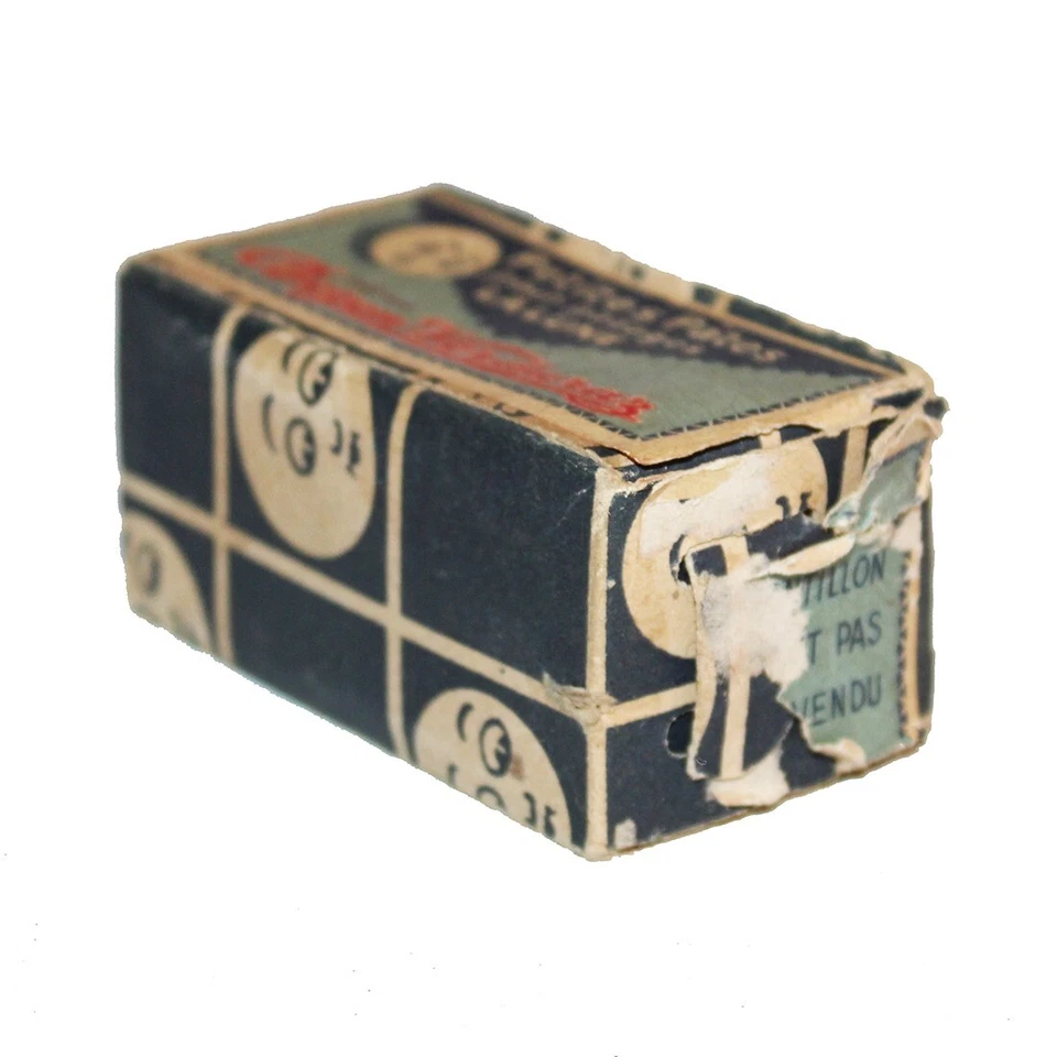 Ancienne boîte / échantillon / Petites Pâtes pour potages La Lune / 1/4 pleine - Photo 2/4