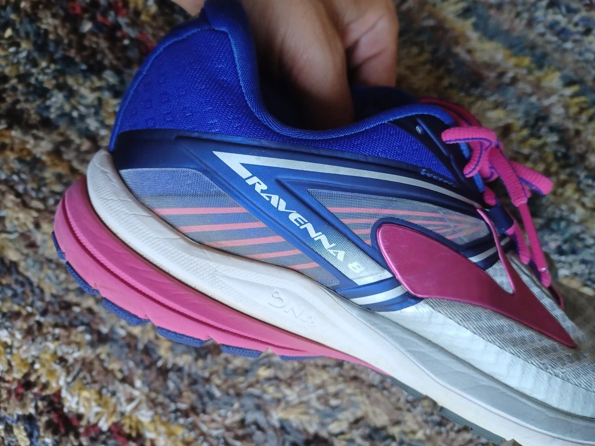 Brooks ravenna hotsell 8 blue