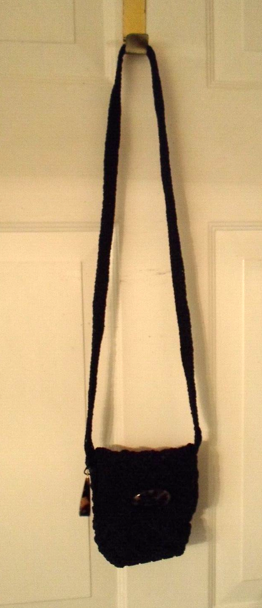 Christian Livingston Collection Black Crochet Shoulder Bag  display picture 1