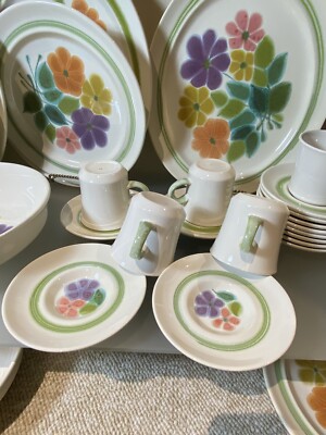 Set of One dinner plate Cup Saucer 1970's FLORAL Franciscan