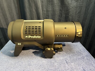 2 Profoto D2 500/500 AirTTL 2-Light Kit. W/Profoto Bag, 2 glass