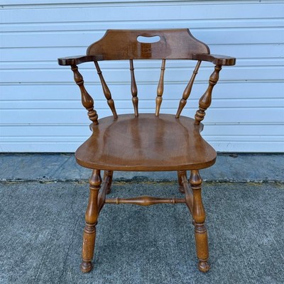 VTG Ethan Allen Maple Wood Nutmeg Heirloom Pub Style Arm Chair