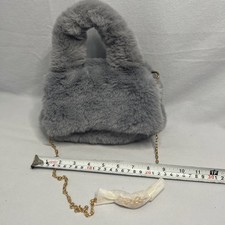 Lady Small Handbag Faux Fur Shoulder Bag Chain Party Furry Plush E2 