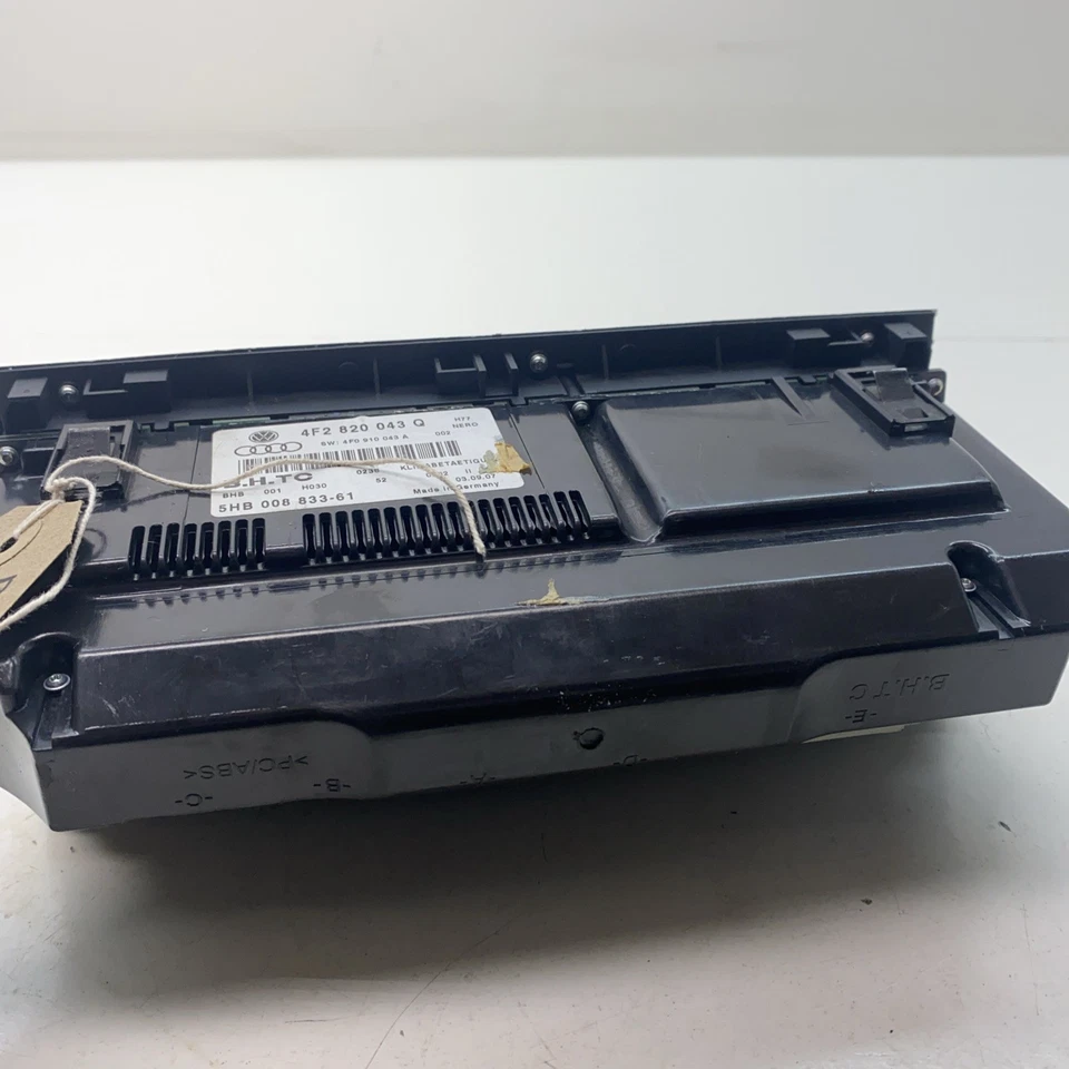 Audi A6 S Line 2006 5 puertas MK3 C6 Estate controles de clima 4F2820043Q Foto 4 de 4