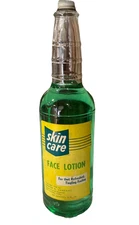 1950 Lester Sandhal Barber Bottle Face Lotion tingling Embossed Glass Bottle