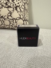 Huda Beauty Easy Bake Loose Baking Setting Powder Pound Cake New Sealed