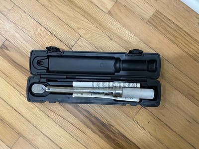 Snap-On QD2R100A 20-100 Ftlbs 3/8'' Drive SAE Adjustable Click Torque Wrench