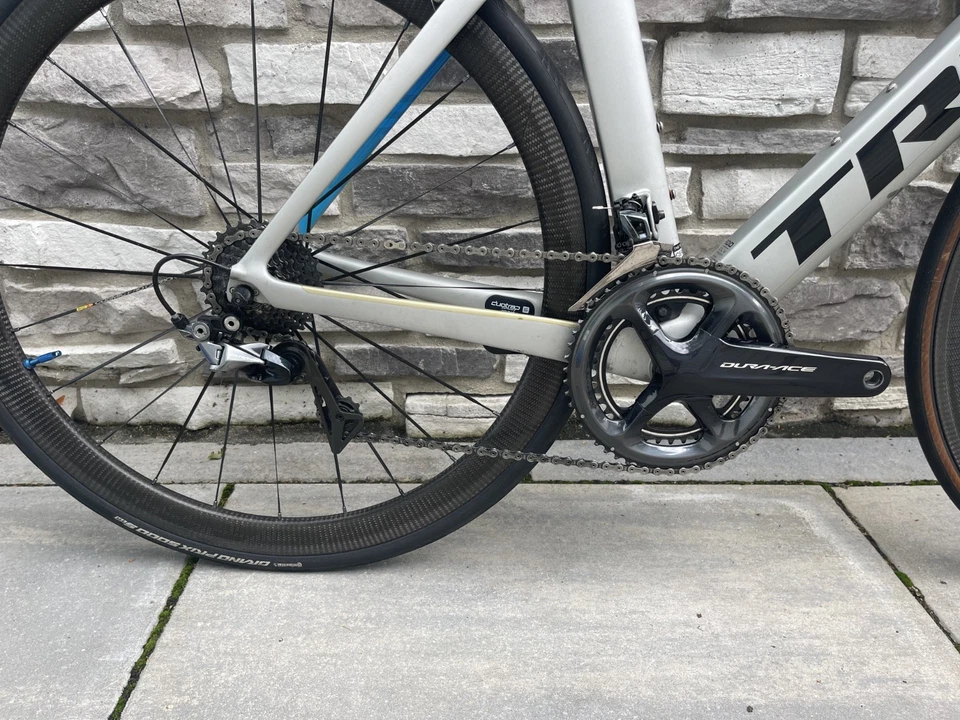 2018 Trek Madone 9.5 - 56cm - RIM BRAKE - DURA ACE - Image 4 of 4