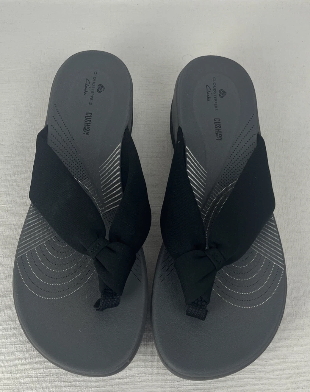 Sandalo donna Clarks Arla Glison taglia 8 tessuto ortholite zeppa tanga NUOVO DI ZECCA