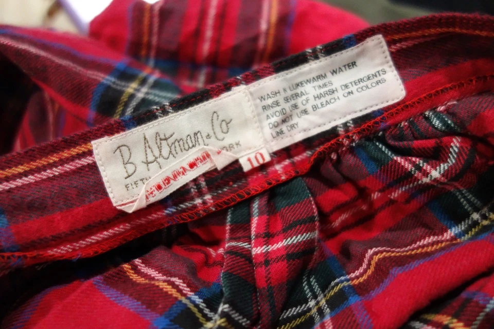 DE COLECCIÓN B. ALTMAN AND CO. ROJO TARTÁN FRANELA FALDA CONJUNTO CONJUNTO M Foto 3 de 4