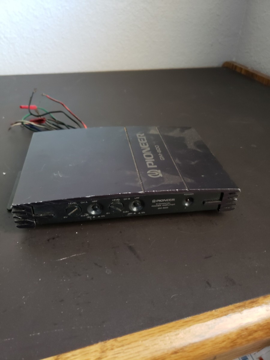 Pioneer GM-800 Aplifier not working for parts/repair as is Pioneer GM-800 Aplifier not working for parts/repair as is