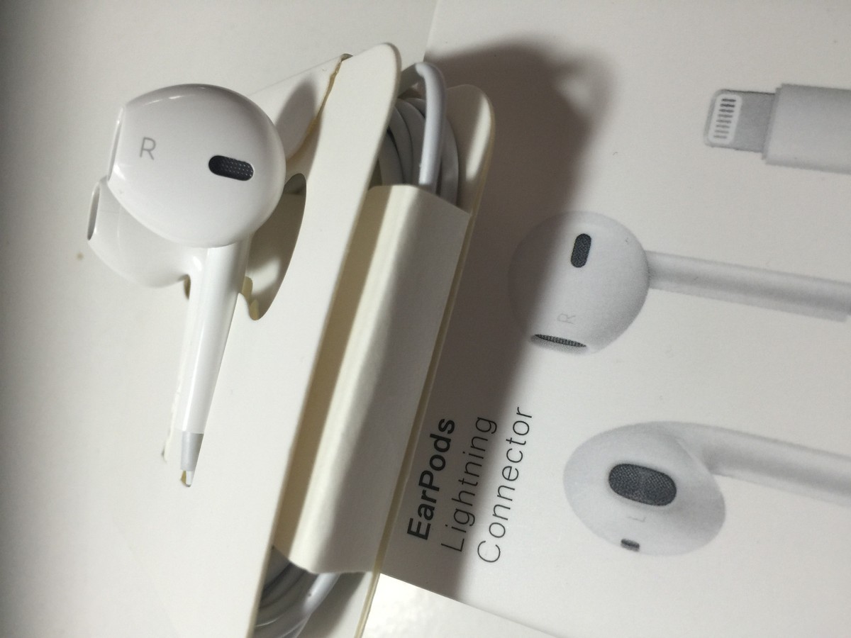 Apple - iPhone Xジャンク EarPods付き Original Apple iPhone EarPods Lightning Headset Earbuds