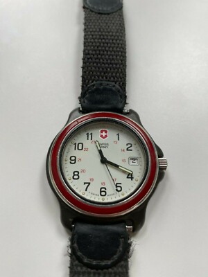 Victorinox Swiss Army Watch - needs new battery - Used | eBay