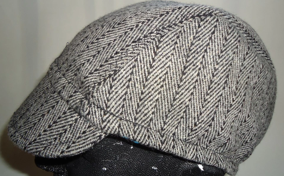 Gorra Ciclismo Reversible Lana Color Gris/Negro Calavera Talla Única Superwash Totalmente Nueva Foto 2 de 4