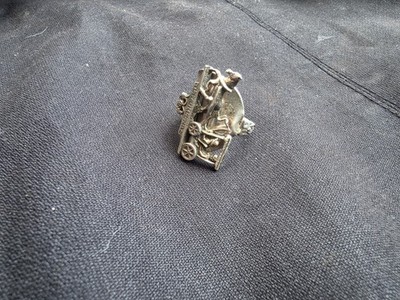 Vintage New Orleans Stirling Silver Shield Ring