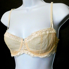 Victorias Secret Push Up Lace Bra 34C No Padding Champagne Coquette