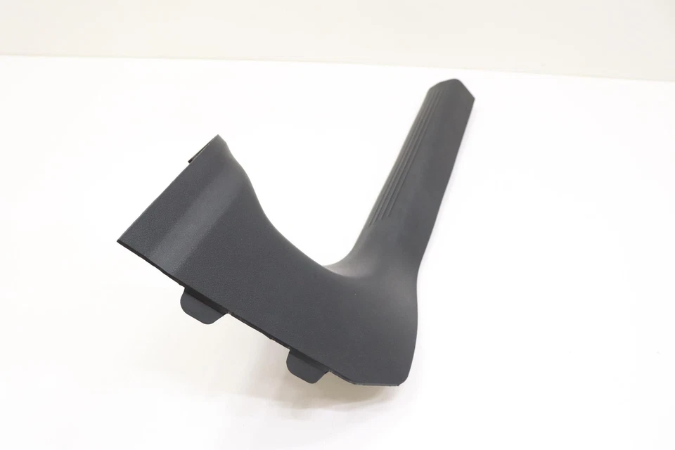 2021 - 2025 MERCEDES GLA250 H247 FRONT RIGHT DOOR SILL KICK TRIM OEM A1776802800 - Image 2 of 4