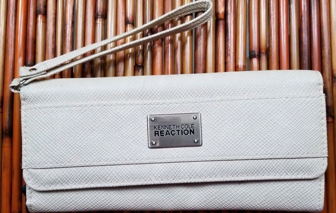 Kenneth cole reaction clutch wallet sale