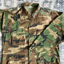 VTG US Army Jungle Jacket Men Medium Woodlnd Camo Combat Hot Weather Shacket 80s