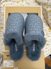 MICHAEL KORS Logo Jacquard Janis Blue Faux Fur Padded Slip-On Slippers Wm's 6
