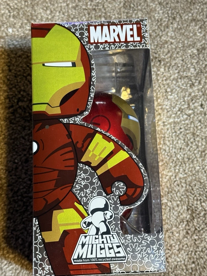 Figura Hasbro Mighty Muggs Marvel Iron Man 2008 SDCC exclusiva de Comic Con Foto 2 de 4