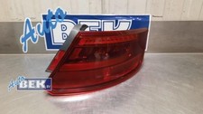Feu arrière Audi V8