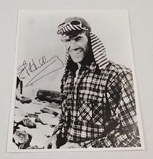SIR EDMUND P. HILLARY - AUTOGRAPHED SIGNED PHOTOGRAPH