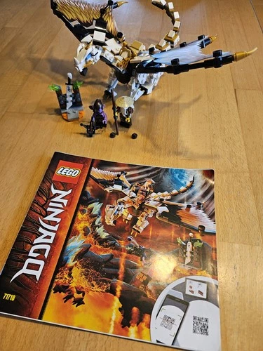 LEGO NINJAGO: Wus gefährlicher Drache (71718)