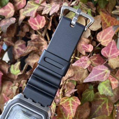 Casio DW-3000 1985 Rare Vintage Divers “The Tank” LCD Wrist Watch