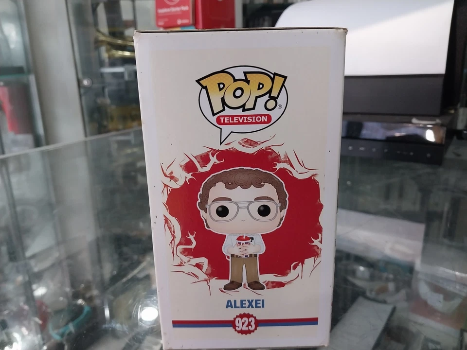 Funko Pop! TELEVISIÓN: Stranger Things - Figura Vinilo Alexei #923 CAJA DAÑADA Foto 4 de 4