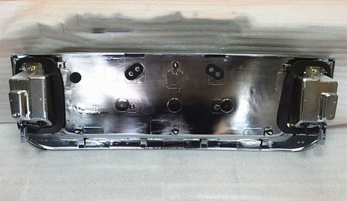 1Pc Rear License Plate Molding With LED Backup Light For Lexus Lx470 2003-2007 - Picture 3 of 3