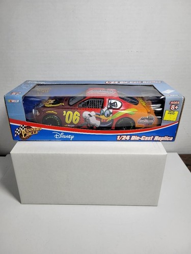 Winner's Circle Disney Nascar Mickey & Friends 1/24 Scale  Diecast Daytona 500  - Picture 1 of 6