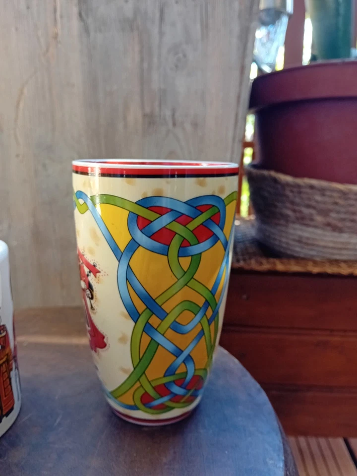 2 MUGS CERAMIQUE PALACE QUEEN'S & ECOSSAIS CELTIQUE PORCELAINE CENDRE D'OS - Photo 4/4