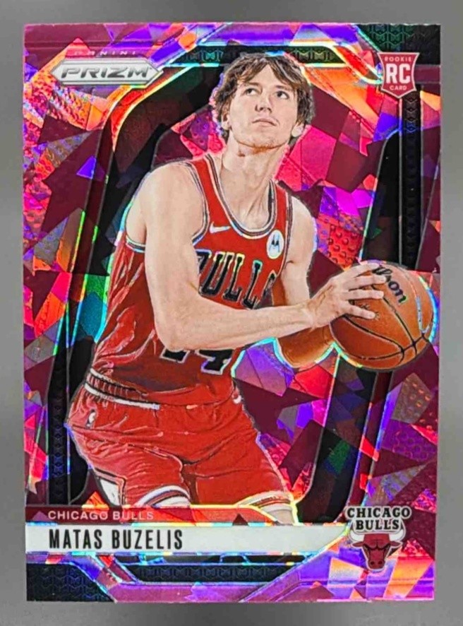 2024-25 Panini Basketball Prizm Matas Buzelis Pink Ice #252 RC Chicago Bulls