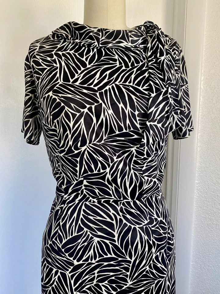 Vestido de mujer Henry Lee Mid Century vintage años 60 tejido nailon negro blanco años 60 Foto 2 de 4