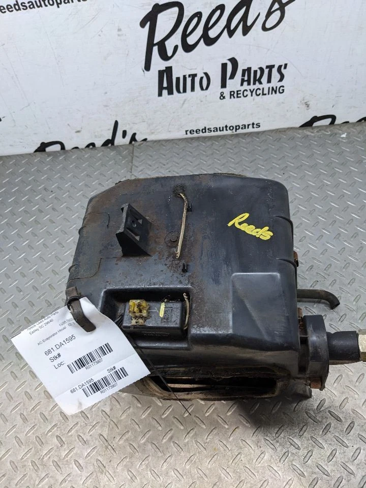 Корпус коробки испарителя в сборе для пикапа Toyota 1989-1993 годов выпуска 1173907 - Изображение 3 из 4