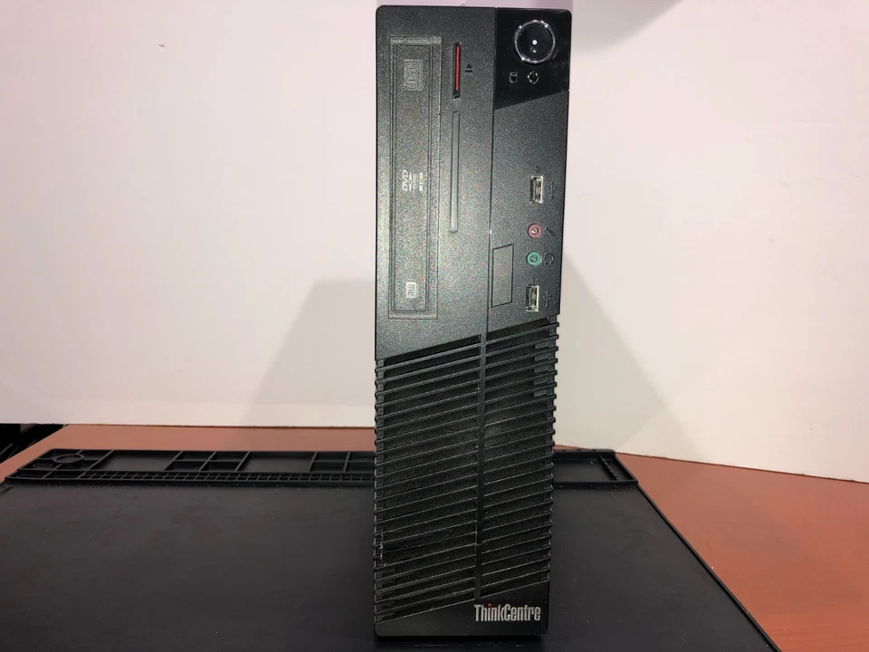Lenovo ThinkCentre M73 SFF Desktop - Intel i5-4590, 4GB DDR3 - Used, No HDD - Image 3 of 4