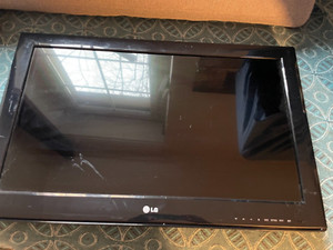 LG TV Fernseher 32 Zoll Modell 32LS3400 mit Standfuss ohne Fernbedienung