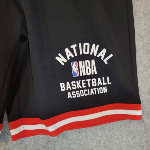 NBA Practice Training Shorts Men Medium Mesh Ribbed Hem Basketball Black Red - Picture 3 of 10