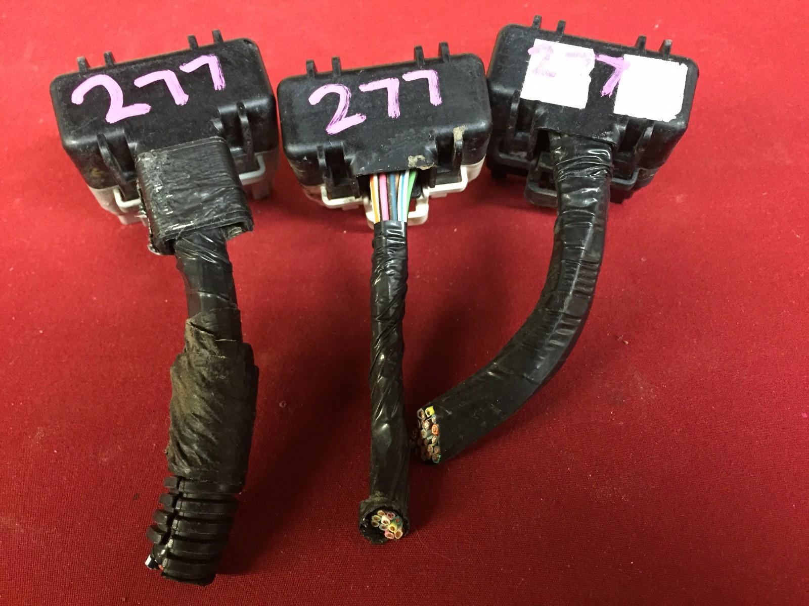 97 JEEP CHEROKEE 4.0 AT ECM PCM WIRING HARNESS PLUGS CONNECTORS