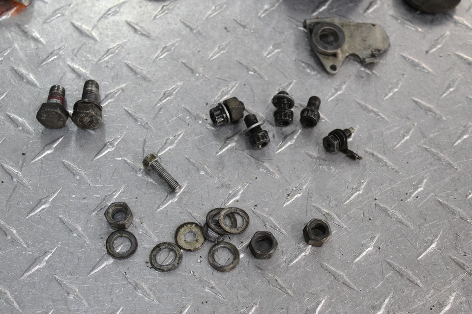 1974 年宝马 R75 6 硬件包螺栓划痕套装 — 第 2/4 张图片