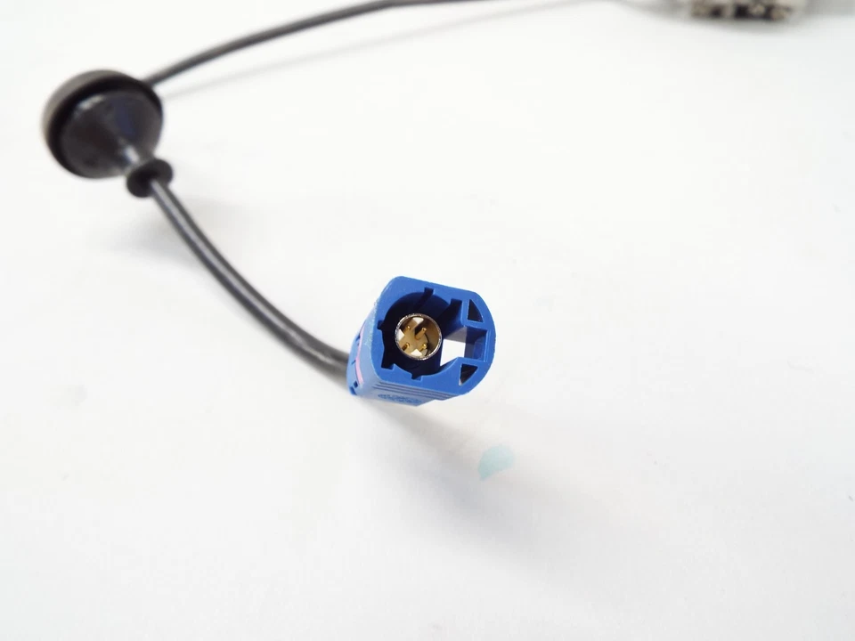 Tesla Model S Rear View Back Up Reverse Camera - Image 4 of 4