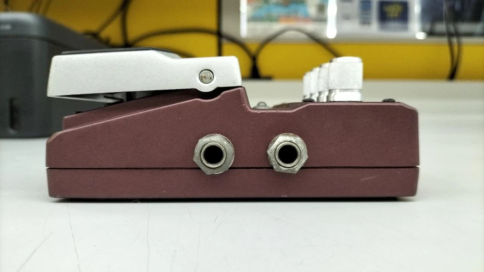 Digitech Hardwire RV-7 Stereo Digital Reverb Guitar Effect Pedal  - Image 4 of 4