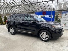 2019 Ford Explorer XLT 4WD original owner
