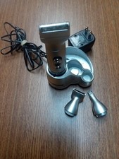Kit de peluquería personal Remington Titanium cejas patillas nariz