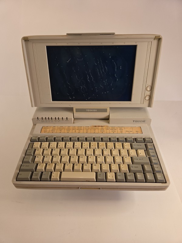 VTG Toshiba T1200XE Laptop Computer-Untested 1980's Technology NO Power Cord