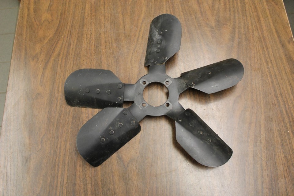 1965-1967 Chevrolet Corvette 5 Blade Fan 17