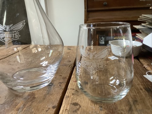 Krosnos Wine Decanter (2) Glasses Charlotte Hornets - Picture 4 of 5