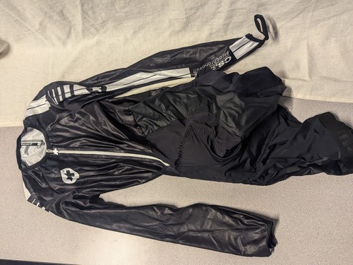 ASSOS MEN’S CYCLING SUIT CHRONOSUIT CS UNO S5 - Picture 3 of 6